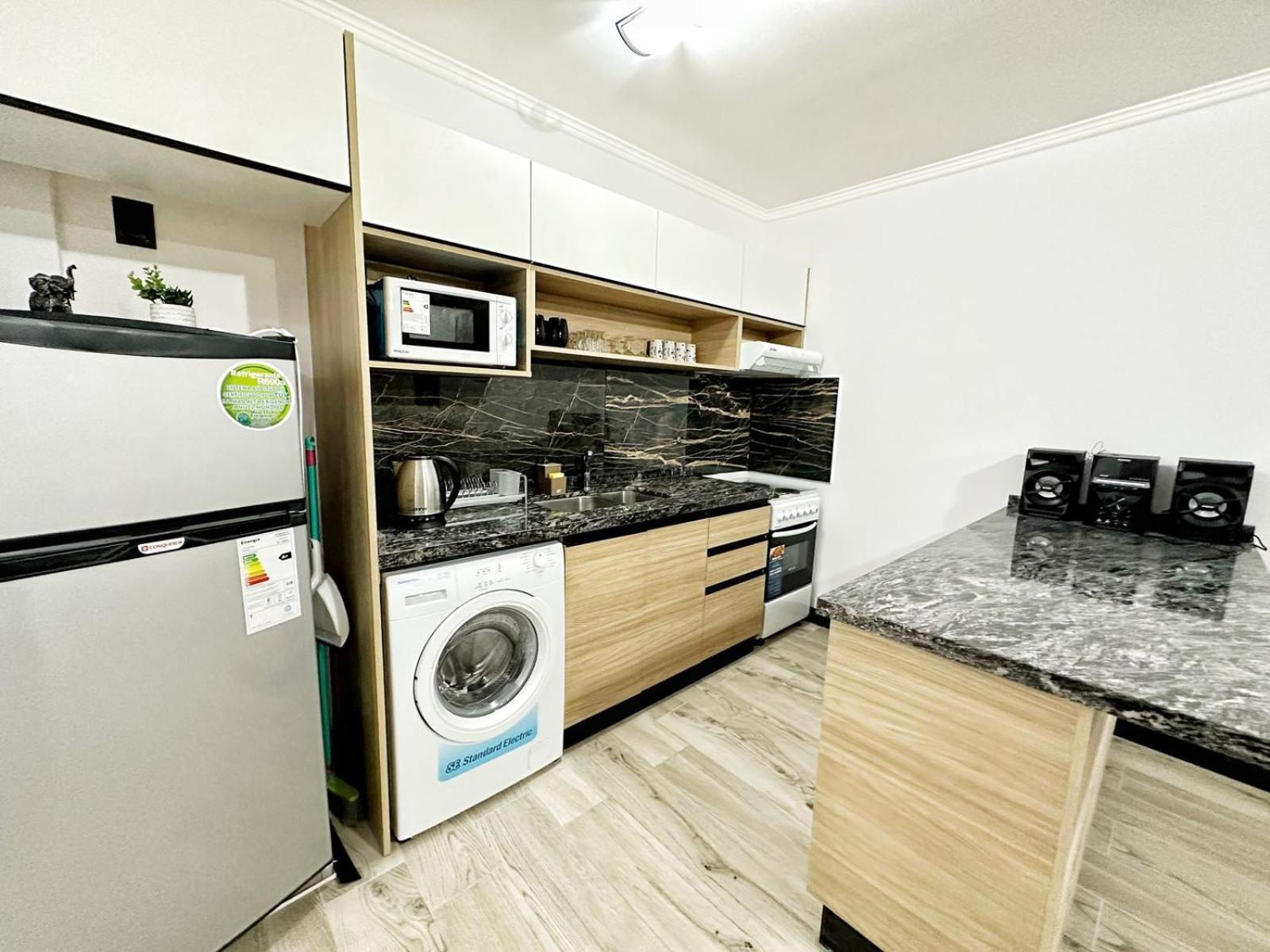 Apartamento Constantino 6 *